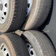 軽トラ‼️145Ｒ12‼️スタッドレス‼️ブリヂストンの画像