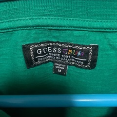 GUESS  Tシャツの画像