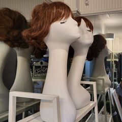 【まとめ売り9体】髪飾り用ヘッドマネキン（長首タイプ・使用感あり）5000円の画像