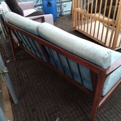 デニム調　2人掛けソファー　売ります！の画像