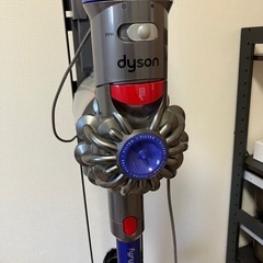 ダイソン　掃除機　V7 ジャンクの画像