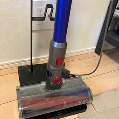 ダイソン　掃除機　V7 ジャンクの画像