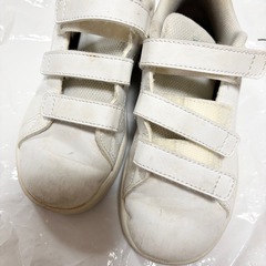 adidas アディダス
 こども靴　18センチ の画像