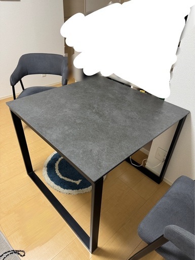 ダイニングテーブル