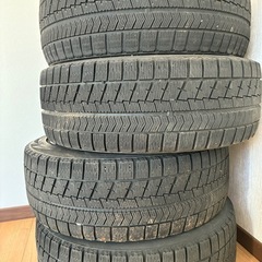 冬タイヤ　4本セットの画像