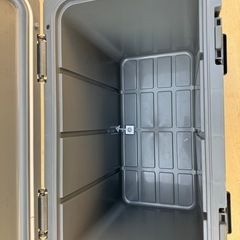 美品　ロゴス　クーラーボックス　綺麗な状態の画像