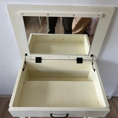 ドレッサーの画像