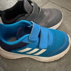 ナイキ　アディダス　スニーカーセットの画像