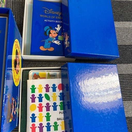 Disney world of english DWE 