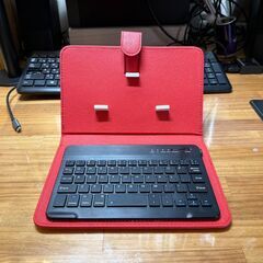 ☆美品☆Bluetoothキーボード　手帳型ケース付き　iphone ipad用 他とまとめて大歓迎です！！の画像