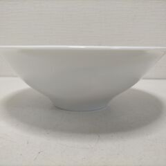 香蘭社 中皿 20cm 未使用 箱付 花柄 和食器 磁器 日本製 皿 食器 ホワイト プレート 上品 お祝い 贈り物 ギフト 251202-12Aの画像