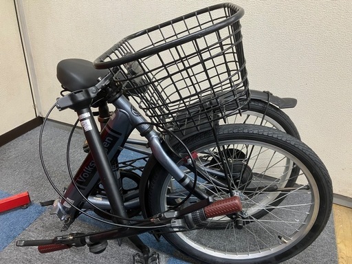 リユース品　フォルクスワーゲン　折り畳み自転車　20インチ6段変速