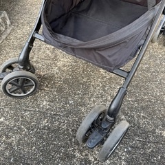  Apricaベビーカーの画像
