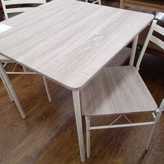 ★リユースのサカイ水戸店★  2人掛けダイニングセット オークベージュ H70×D70×W70.5 クリーニング済み MT6510の画像