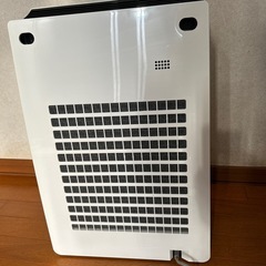 SHARP 空気清浄機 KC-30T5-W 2016年製の画像