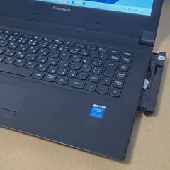 ノートパソコン Lenovoの画像