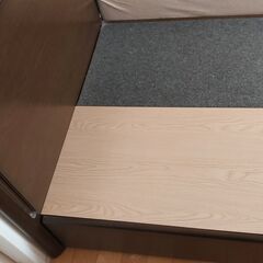 シングルベッド☆取りに来られる方のみ☆古いけどしっかりした造り☆収納ありの画像