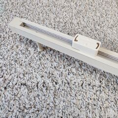 照明ダクトレール(150cm)とLEDペンダントライト３灯の画像