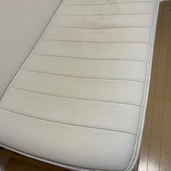 ニトリ　シングル　すのこベッド　マットレスの画像