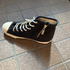 スニーカーの画像