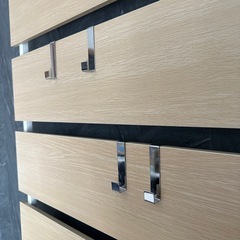 【美品】山善突っ張りパテーション　壁面収納の画像