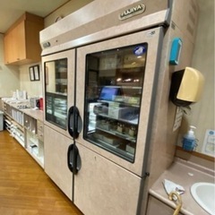 業務用冷蔵庫の画像