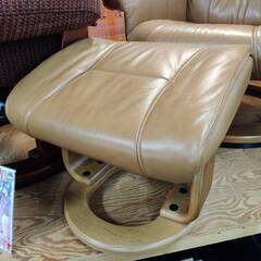 【愛品倶楽部柏店】NITORI ニトリ 本革パーソナルチェア オットマン付 リクライニング機能付 ラルフ3 1人用の画像