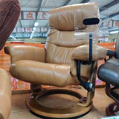 【愛品倶楽部柏店】NITORI ニトリ 本革パーソナルチェア オットマン付 リクライニング機能付 ラルフ3 1人用の画像