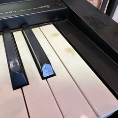 ヤマハ ピアノ クラリノーバ CLP-300 の画像