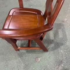 ダイニングチェアの画像