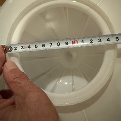 アンティーク　ミルクガラスシーリング照明　クラシカルリーフ模様　付属品付きの画像