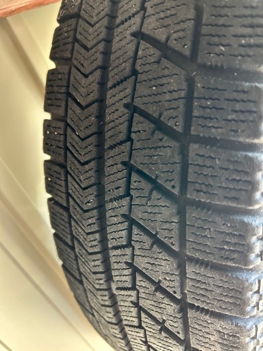 スタッドレスタイヤ
155/65R14 軽四用　4本セット中古