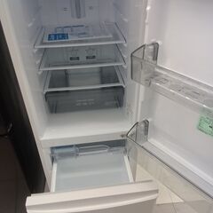 ★リユースのサカイ千葉中央店★ MITSUBISHI 冷蔵庫 146L 23年製 動作確認／クリーニング済み TC5592の画像