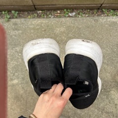 PUMA ぺたんこ　スニーカーの画像