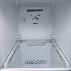 AQUA アクアノンフロン冷凍庫 AQF-SFA14R(S)    長期無料保証書・取扱説明書あり   2025年製(25年10月10日購入) 未使用   140L 右開き 1ドアの画像