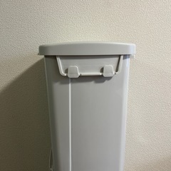 取引中ゴミ箱の画像