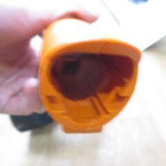 山善 LPHS-1025 ガーデントリマ＋ホールソー 中古品 延長パイプ/バッテリx１/充電 【ハンズクラフト宜野湾店】の画像