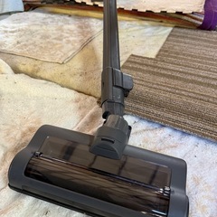 アイリスオーヤマ(IRIS OHYAMA)【当社最強の吸引力】アイリスオーヤマ 掃除機 コードレス スティッククリーナー サイクロン 吸引力 充電式 ハンディ 静電モップ daspo SCD-190P-H グレーブラックの画像