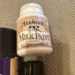 ラッカースプレー　錆び止めスプレー　ミルクペイントの画像