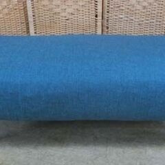 オットマン スツール ロータイプ 布地 青 幅93 高さ30 ファブリック 長椅子 足置き 椅子 ブルー系 木脚 札幌 西野店の画像