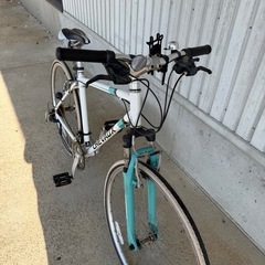 自転車　27インチ　変速21段階　クロスバイク　の画像