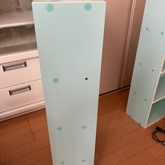 収納棚の画像