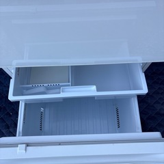 近郊送料無料 3 ドア冷凍冷蔵庫 三菱 330L 自動製氷 2021年製の画像