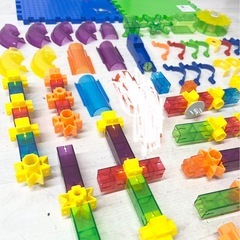 【中古品】Shockwave おもちゃ ブロック 知育玩具 ビー玉入り 6-12歳向け 海外ホビー　の画像