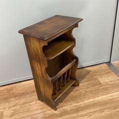 花台付きマガジンラック【町田市再生家具】　252522の画像