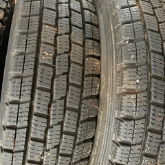 145R-12-6PRスタッドレスホイール組の画像