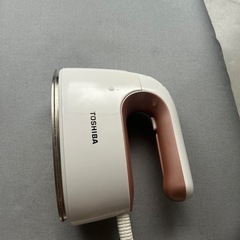 TOSHIBAスチームアイロンの画像
