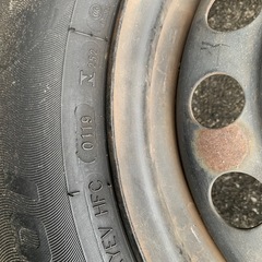 ノーマルタイヤの画像