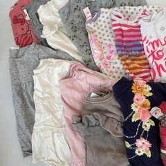 80サイズ　ロンT トレーナーの画像