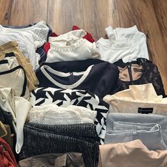 レディース　洋服　まとめ売り　38点　ELLE セシル　H&M コムサ　など　の画像